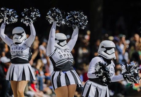 Cheerleader top uniform blunders